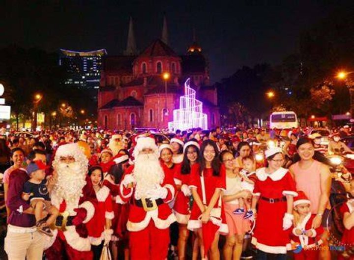 Do vietnamese celebrate christmas?