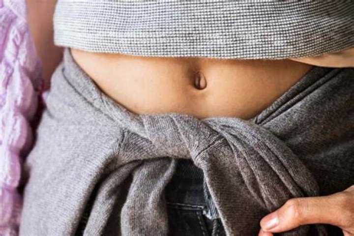Do you wash belly button?