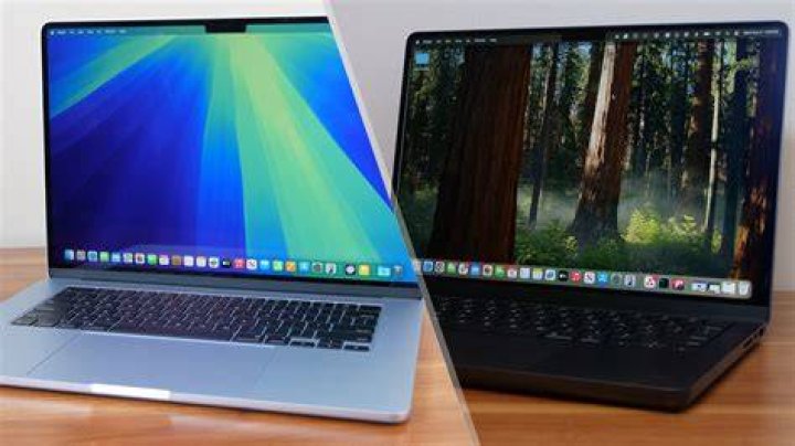 Does macbook have cd rom?