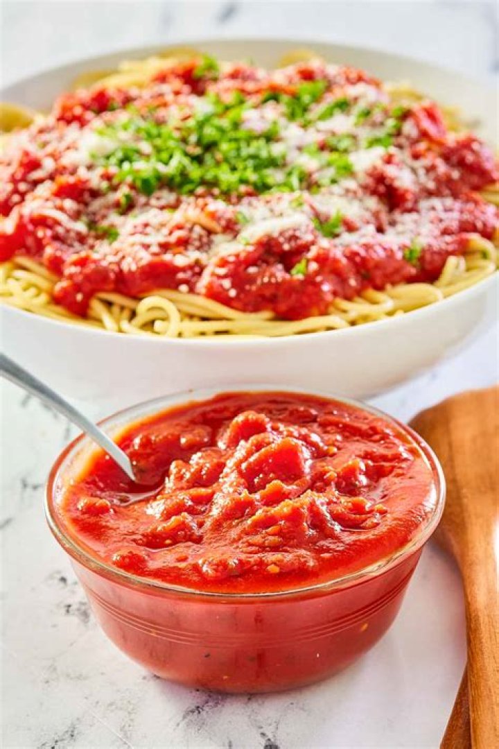 Does marinara have meat?
