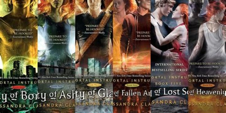 In the books does clary die?