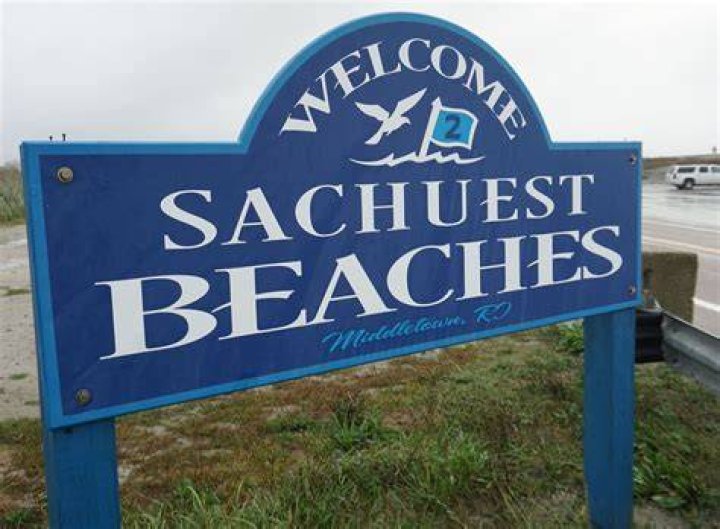 Is sachuest beach open?
