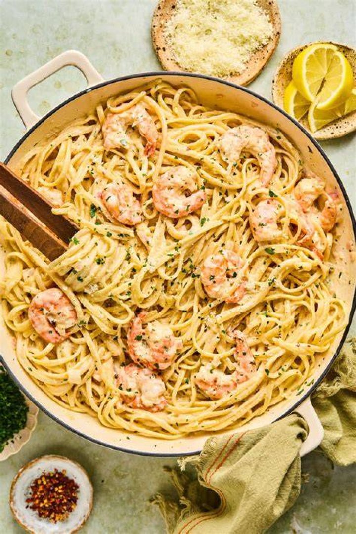 What is shrimp scampi sauce made of?