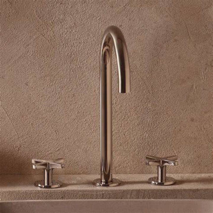 Where are crosswater taps made?
