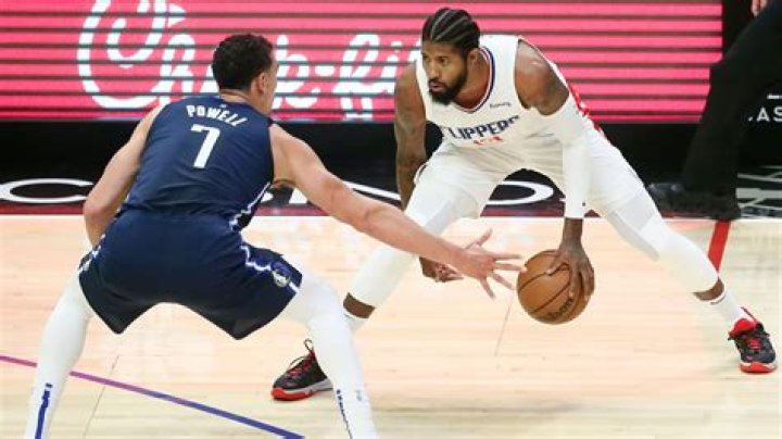 Which player is the best dribbler on the team in basketball?