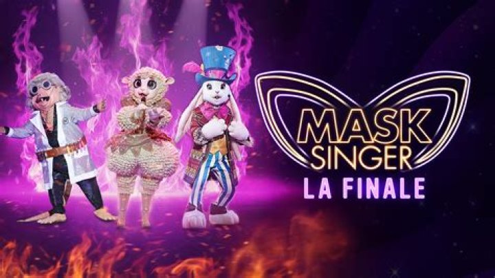 Whos the sea seashell on the masked singer?