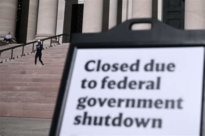 Why did tapulous shut down?